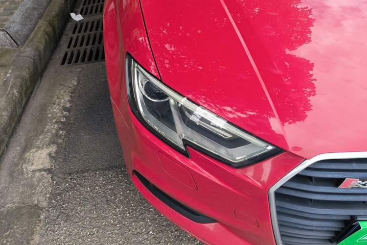 Used Audi A3 2018 30th Anniversary Edition Limousine 35 TFSI Ambition Model Right Front Headlight