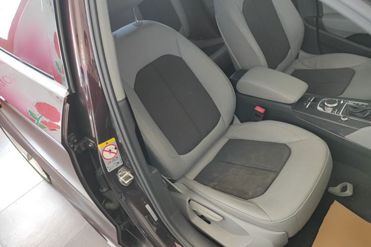 Used Audi A3 2018 30th Anniversary Edition Limousine 35 TFSI Fashion Model Right Front Seat