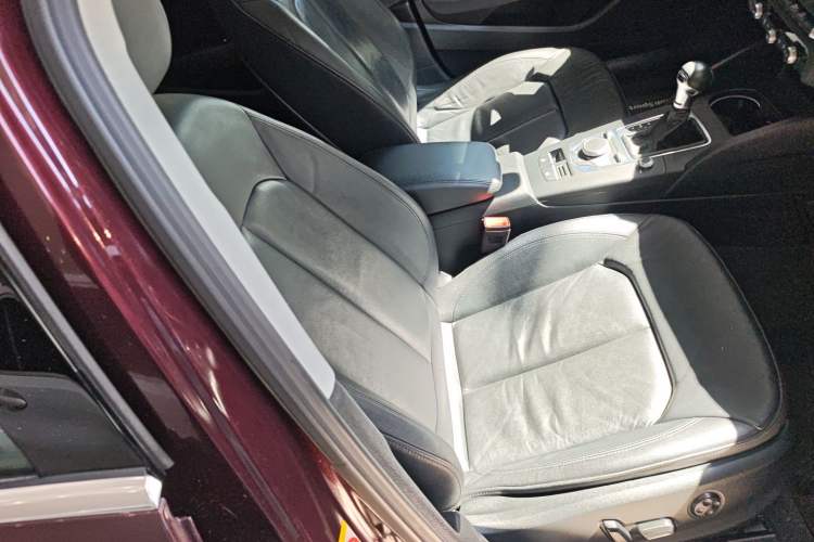 Used Audi A3 2018 30th Anniversary Edition Limousine 40 TFSI Style Model Right Front Seat
