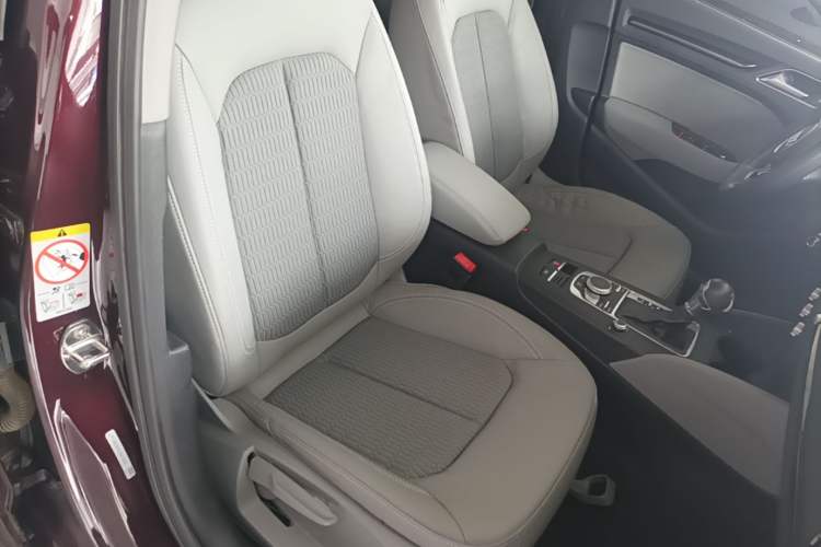 Used Audi A3 2018 30th Anniversary Edition Sportback 35 TFSI Fashion Model Right Front Seat