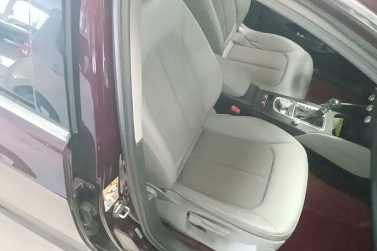 Used Audi A3 2018 30th Anniversary Edition Sportback 35 TFSI Fashion Model Right Front Seat