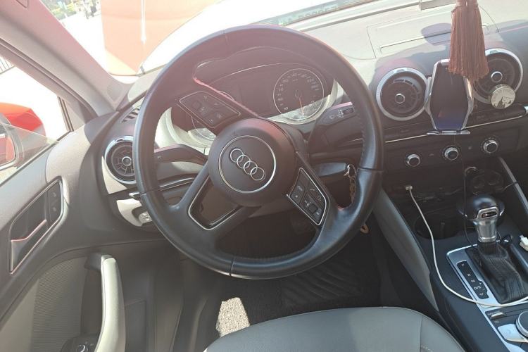 Used Audi A3 2018 30th Anniversary Edition Sportback 35 TFSI Fashion Model Steering Wheel