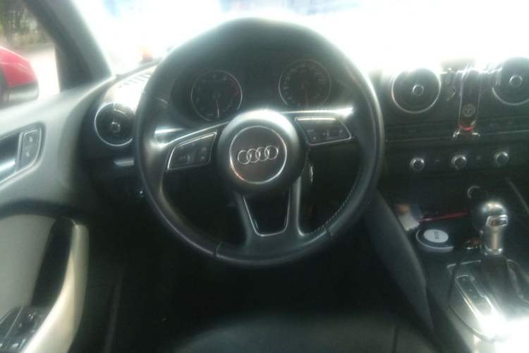 Used Audi A3 2018 30th Anniversary Edition Limousine 35 TFSI Ambition Model Steering Wheel