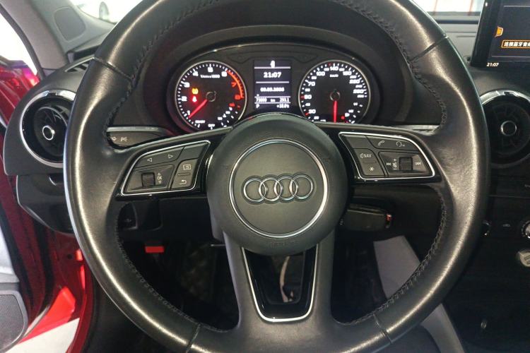Used Audi A3 2018 30th Anniversary Edition Sportback 35 TFSI Fashion Model Steering Wheel