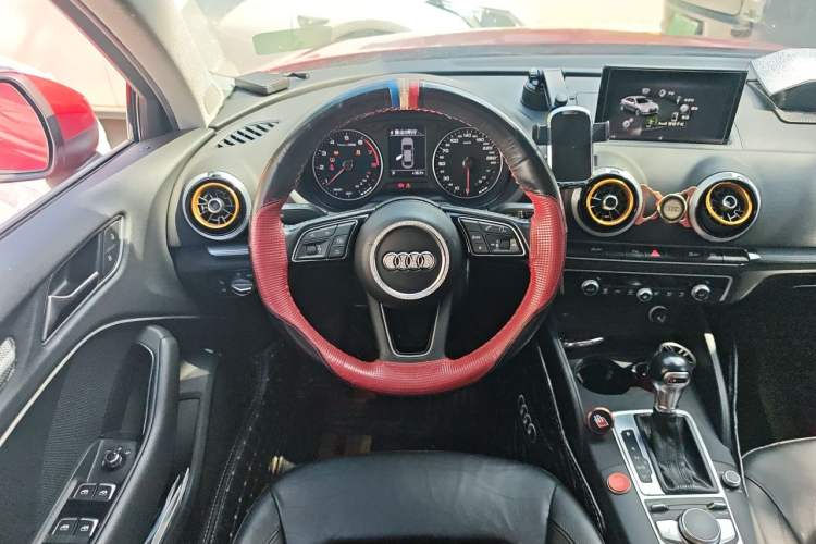 Used Audi A3 2018 30th Anniversary Edition Limousine 35 TFSI Ambition Model Steering Wheel
