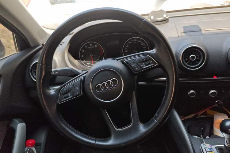 Used Audi A3 2018 30th Anniversary Edition Limousine 35 TFSI Ambition Model Steering Wheel