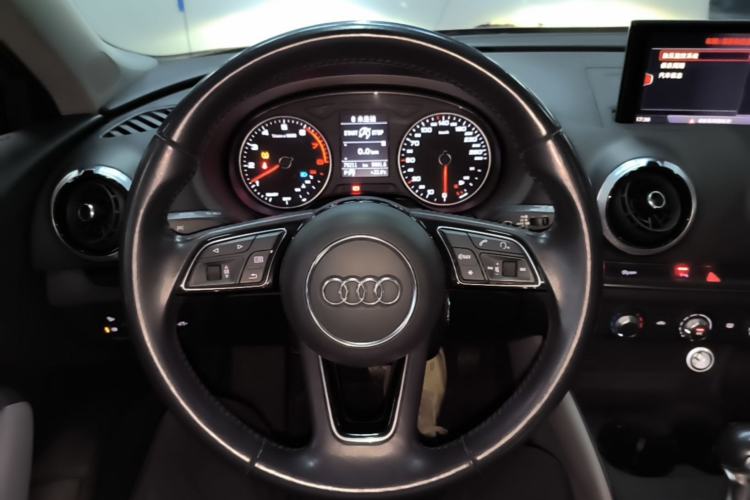Used Audi A3 2018 30th Anniversary Edition Sportback 35 TFSI Fashion Model Steering Wheel