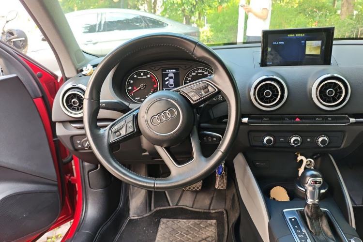 Used Audi A3 2018 30th Anniversary Edition Limousine 35 TFSI Ambition Model Steering Wheel