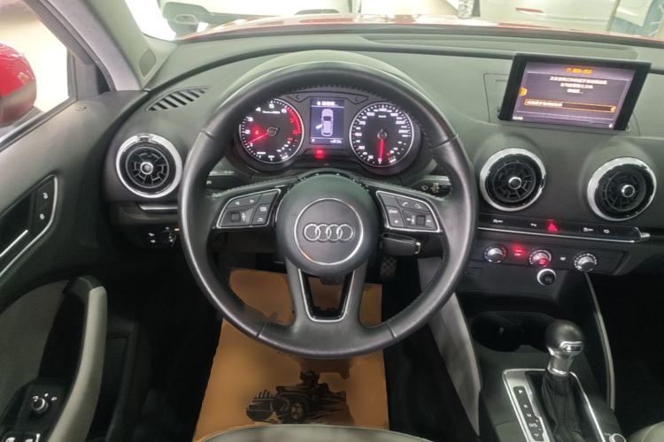 Used Audi A3 2018 30th Anniversary Edition Sportback 35 TFSI Fashion Model Steering Wheel