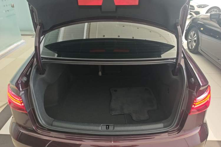 Used Audi A3 2018 30th Anniversary Edition Limousine 35 TFSI Fashion Model Trunk