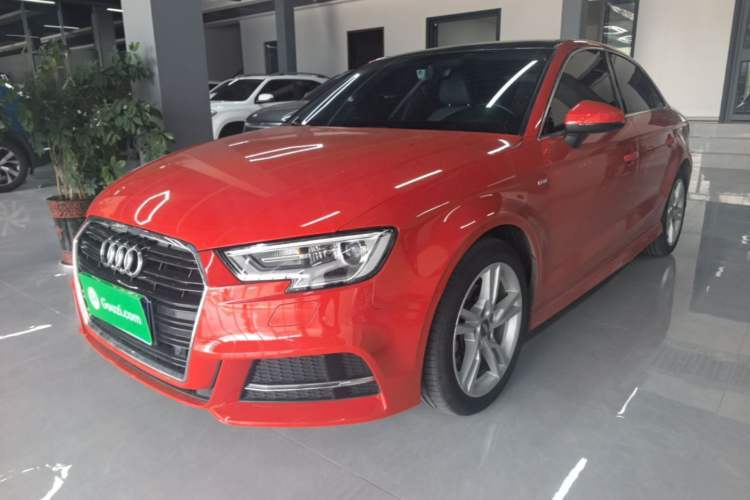 Used Audi A3 2018 30th Anniversary Edition Limousine 35 TFSI Fashion Model Guazi used car, China used car export, Used car for sale, Used cars, Cheapest cars for sale