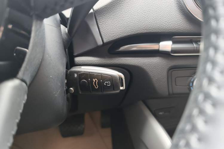 Used Audi A3 2018 30th Anniversary Edition Limousine 35 TFSI Fashion Model Vehicle Key