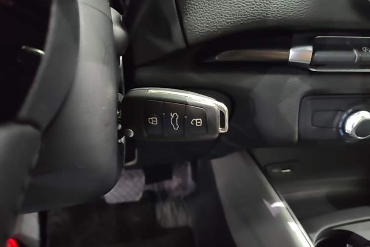Used Audi A3 2018 30th Anniversary Edition Sportback 35 TFSI Fashion Model Vehicle Key