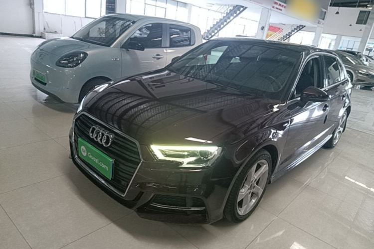 Used Audi A3 2018 30th Anniversary Edition Sportback 35 TFSI Fashion Model Guazi used car, China used car export, Used car for sale, Used  cars, Cheapest cars for sale
