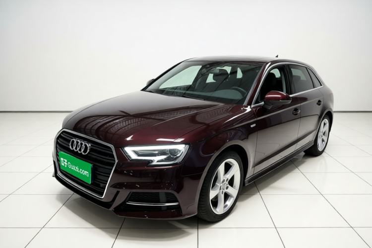 Used Audi A3 2018 30th Anniversary Edition Sportback 35 TFSI Fashion Model Guazi used car, China used car export, Used car for sale, Used cars, Cheapest cars for sale