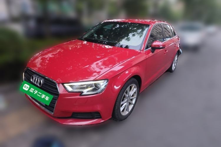Used Audi A3 2018 30th Anniversary Edition Sportback 35 TFSI Ambition Model Guazi used car, China used car export, Used car for sale, Used Audi cars, Cheapest cars for sale