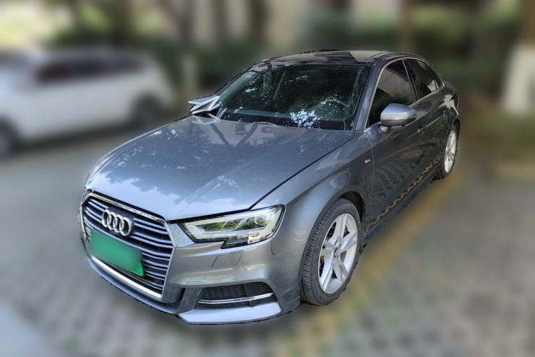 Used Audi A3 2018 30th Anniversary Edition Limousine 35 TFSI Fashion Model Guazi used car, China used car export, Used car for sale, Used cars, Cheapest cars for sale