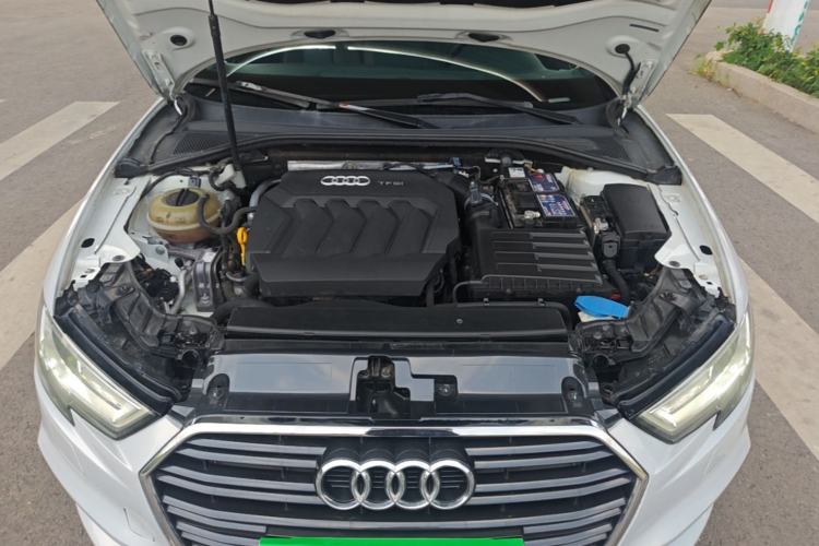 Used Audi A3 2018 30th Anniversary Edition Sportback 40 TFSI Style Model Engine Bay