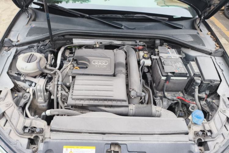 Used Audi A3 2018 30th Anniversary Edition Limousine 35 TFSI Ambition Model Engine Bay