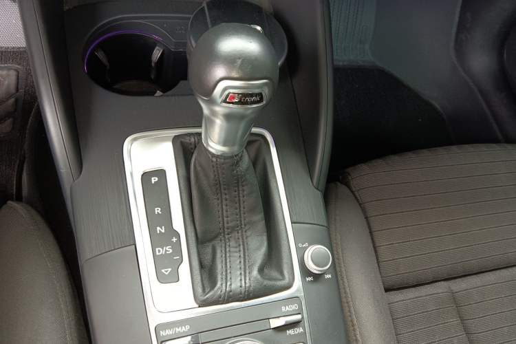 Used Audi A3 2018 30th Anniversary Edition Sportback 35 TFSI Sport Model Gear Lever