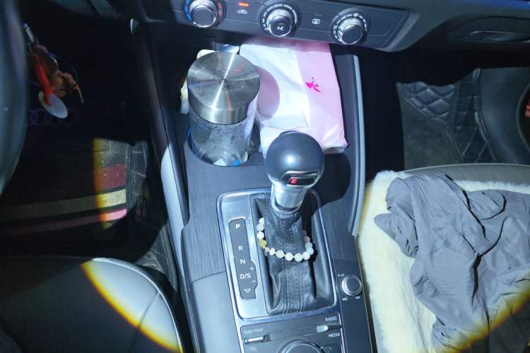 Used Audi A3 2018 30th Anniversary Edition Sportback 35 TFSI Fashion Model Gear Lever
