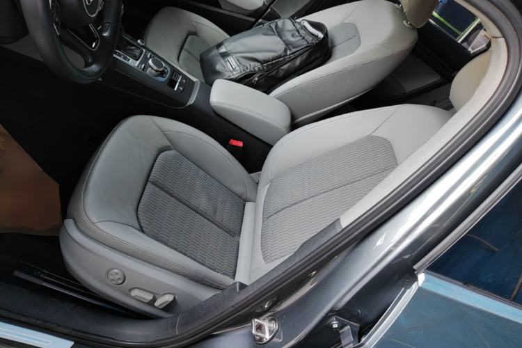 Used Audi A3 2018 30th Anniversary Edition Limousine 35 TFSI Fashion Model Left Front Seat