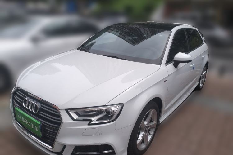 Used Audi A3 2018 30th Anniversary Edition Sportback 35 TFSI Fashion Model Guazi used car, China used car export, Used car for sale, Used cars, Cheapest cars for sale