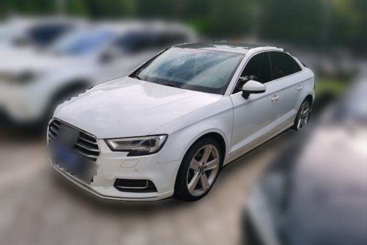Used Audi A3 2018 30th Anniversary Edition Limousine 35 TFSI Style Model Guazi used car, China used car export, Used car for sale, Used cars, Cheapest cars for sale