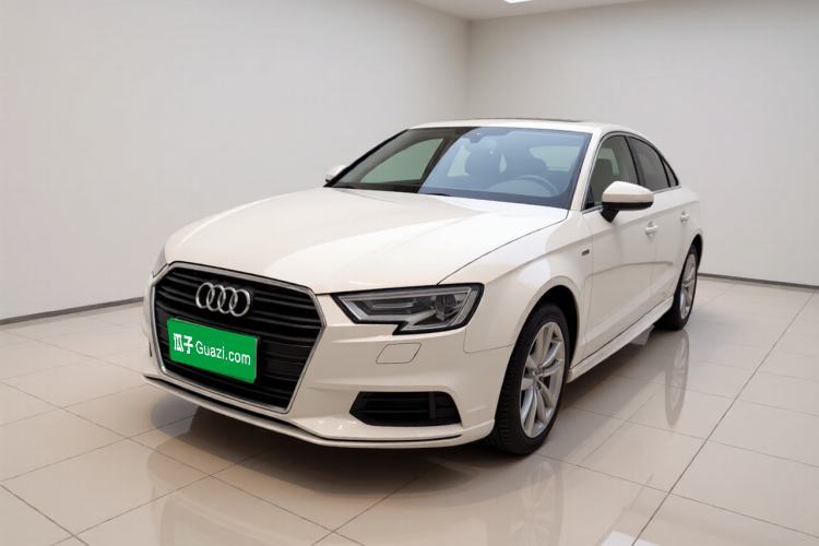 Ojetý Audi A3 2018 30th Anniversary Edition Limousine 35 TFSI Ambition Model Guazi used car, China used car export, Used car for sale, Used  cars, Cheapest cars for sale