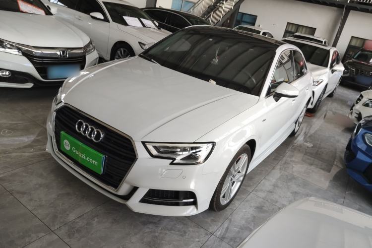 Used Audi A3 2018 30th Anniversary Edition Limousine 35 TFSI Fashion Model Guazi used car, China used car export, Used car for sale, Used cars, Cheapest cars for sale