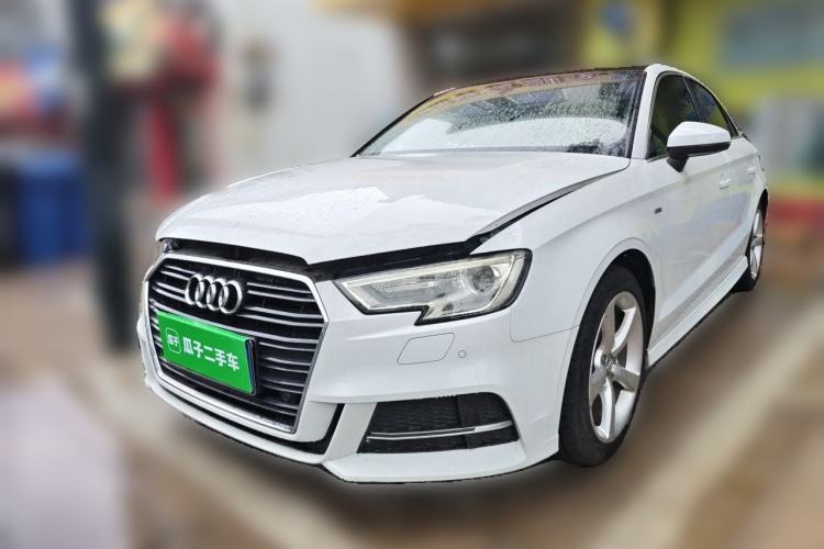 Ojetý Audi A3 2018 30th Anniversary Edition Limousine 35 TFSI Fashion Model Guazi used car, China used car export, Used car for sale, Used cars, Cheapest cars for sale