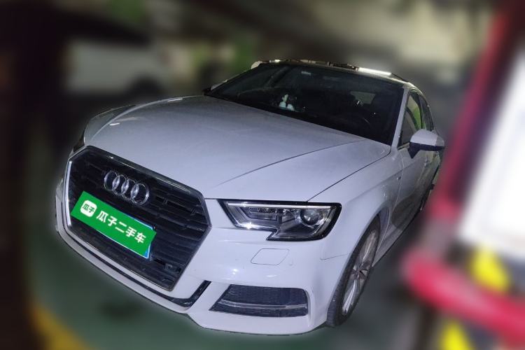 Used Audi A3 2018 30th Anniversary Edition Sportback 35 TFSI Fashion Model Guazi used car, China used car export, Used car for sale, Used  cars, Cheapest cars for sale