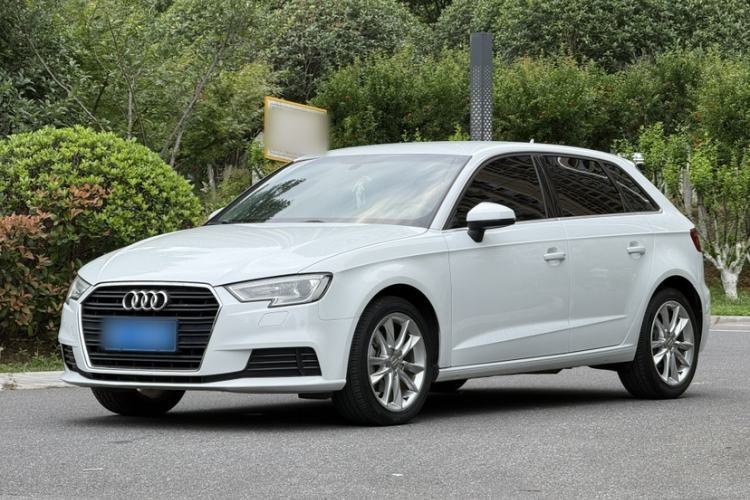 Used Audi A3 2018 30th Anniversary Edition Sportback 35 TFSI Ambition Model Guazi used car, China used car export, Used car for sale, Used  cars, Cheapest cars for sale