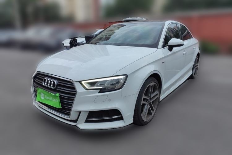 Used Audi A3 2018 30th Anniversary Edition Limousine 35 TFSI Sport Model Guazi used car, China used car export, Used car for sale, Used Audi cars, Cheapest cars for sale
