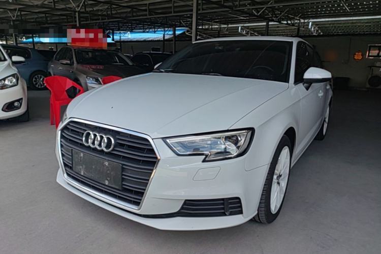 Audi A3 2018 30th Anniversary Edition Sportback 35 TFSI Ambition Model de segunda mano Guazi used car, China used car export, Used car for sale, Used  cars, Cheapest cars for sale