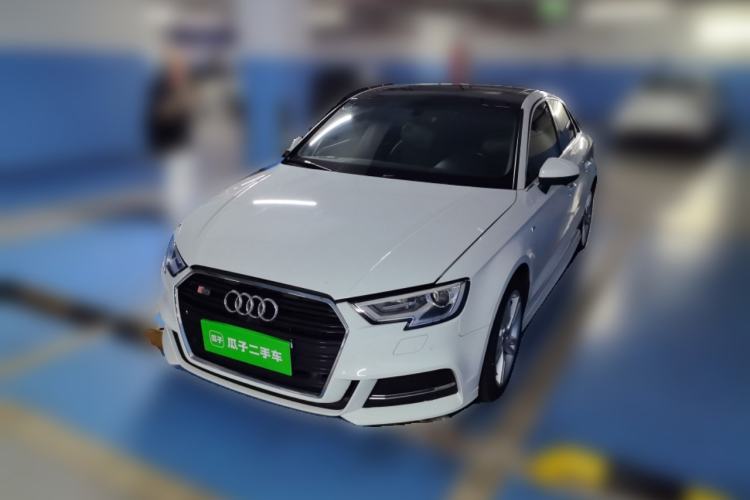 Used Audi A3 2018 30th Anniversary Edition Limousine 35 TFSI Fashion Model Guazi used car, China used car export, Used car for sale, Used cars, Cheapest cars for sale