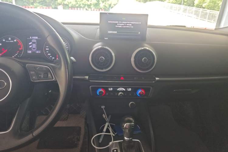 Used Audi A3 2018 30th Anniversary Edition Limousine 35 TFSI Style Model Audio And AC Panel