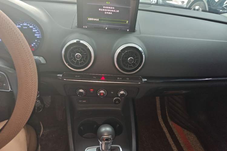Used Audi A3 2018 30th Anniversary Edition Sportback 35 TFSI Fashion Model Audio And AC Panel