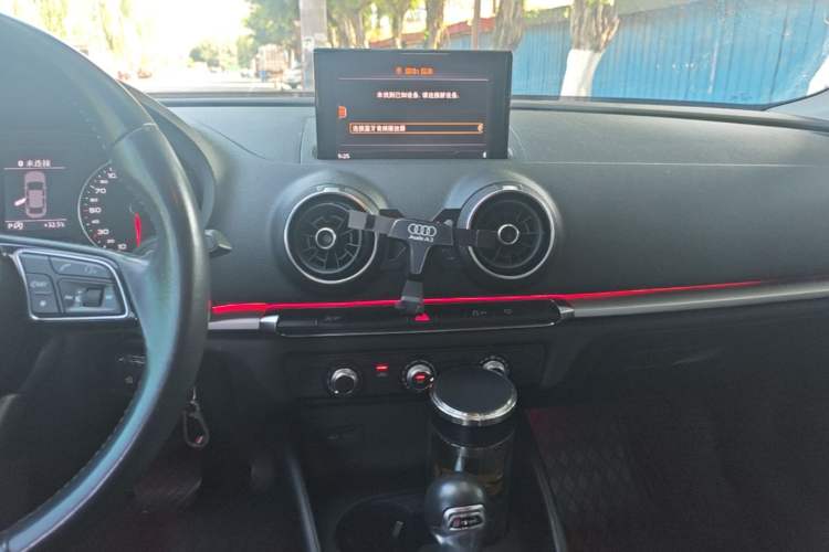 Used Audi A3 2018 30th Anniversary Edition Limousine 35 TFSI Ambition Model Audio And AC Panel