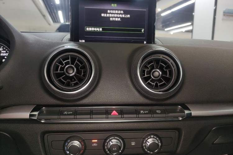 Used Audi A3 2018 30th Anniversary Edition Limousine 35 TFSI Ambition Model Audio And AC Panel