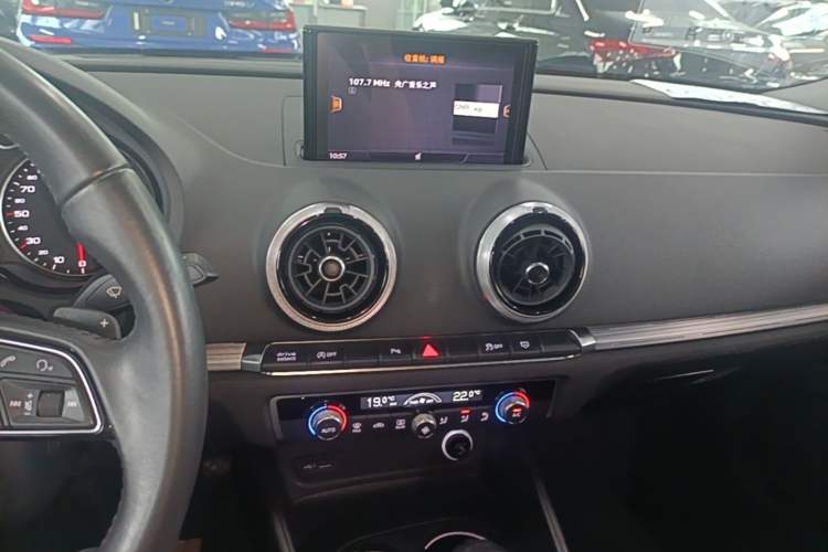 Used Audi A3 2018 30th Anniversary Edition Sportback 40 TFSI Sport Model Audio And AC Panel