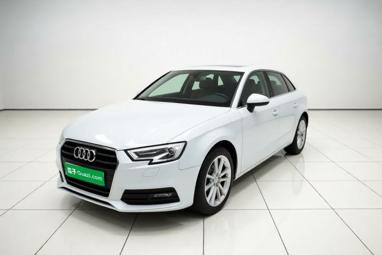 Audi A3 2018 30th Anniversary Edition Sportback 35 TFSI Ambition Model usata Guazi used car, China used car export, Used car for sale, Used  cars, Cheapest cars for sale