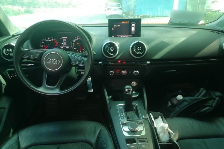Used Audi A3 2018 30th Anniversary Edition Sportback 35 TFSI Fashion Model Center Console