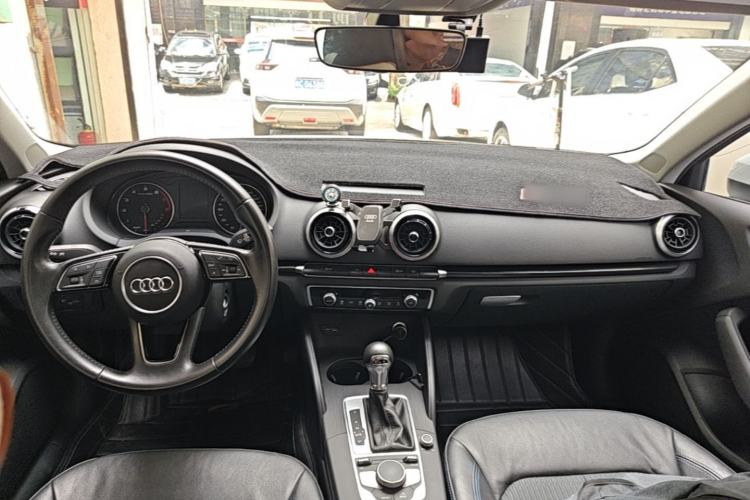 Used Audi A3 2018 30th Anniversary Edition Limousine 35 TFSI Ambition Model Center Console