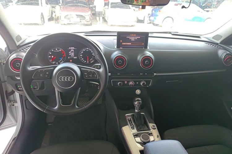 Used Audi A3 2018 30th Anniversary Edition Sportback 35 TFSI Ambition Model Center Console