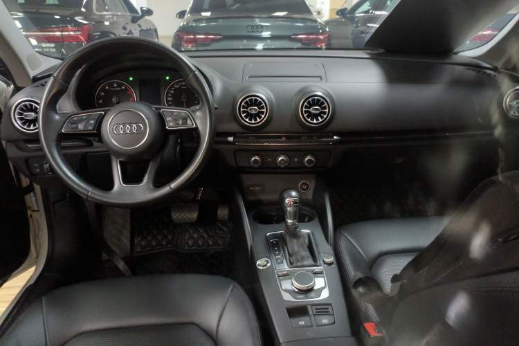 Used Audi A3 2018 30th Anniversary Edition Limousine 35 TFSI Ambition Model Center Console