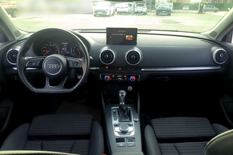 Used Audi A3 2018 30th Anniversary Edition Sportback 35 TFSI Sport Model Center Console
