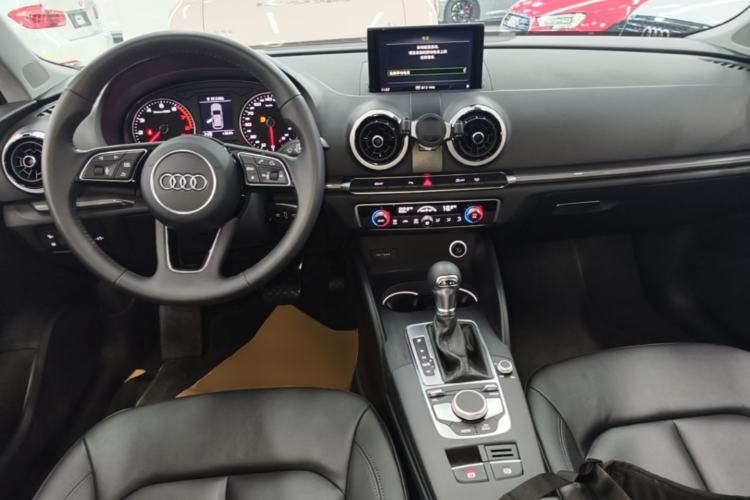 Used Audi A3 2018 30th Anniversary Edition Sportback 35 TFSI Style Model Center Console
