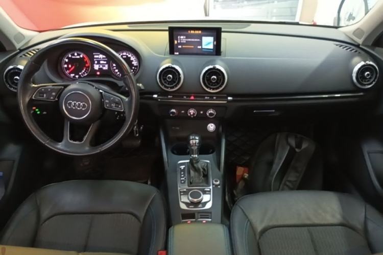 Used Audi A3 2018 30th Anniversary Edition Sportback 35 TFSI Fashion Model Center Console