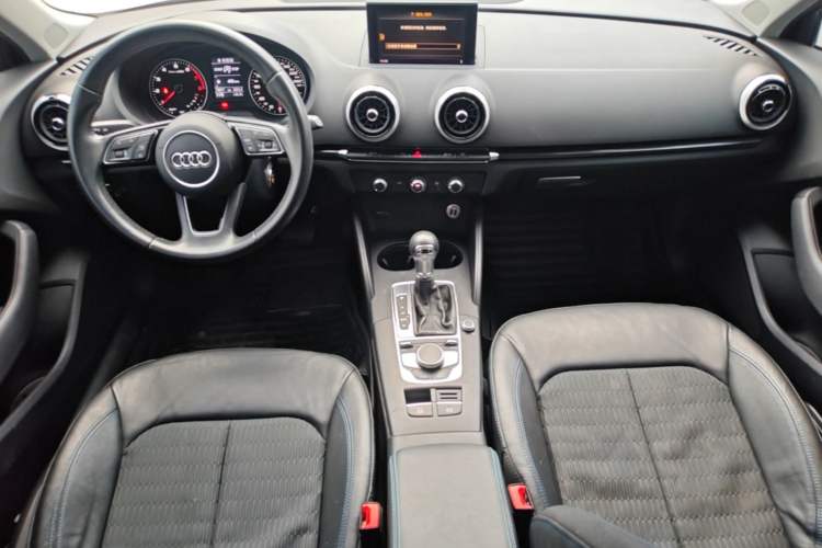Used Audi A3 2018 30th Anniversary Edition Sportback 35 TFSI Fashion Model Center Console